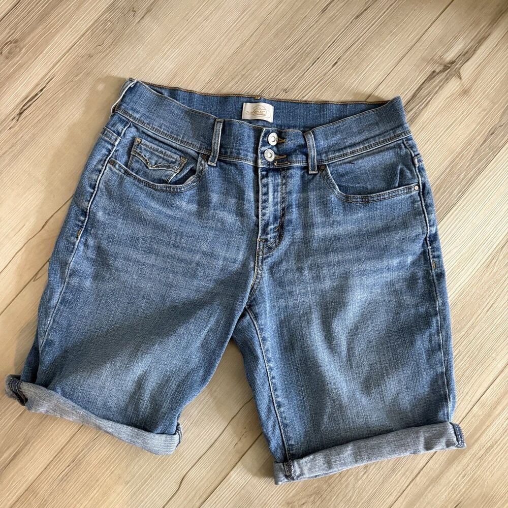 Levis 515 Bermuda Jean Shorts Blue Denim  Casual Double Button Womens Size 8